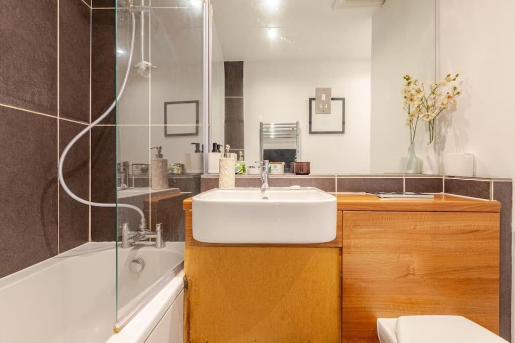2 Bedroom Flat In St Johns Wood Londen Buitenkant foto