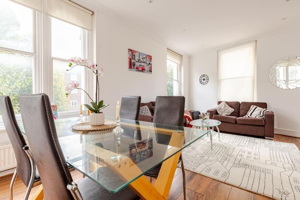 2 Bedroom Flat In St Johns Wood Londen Buitenkant foto