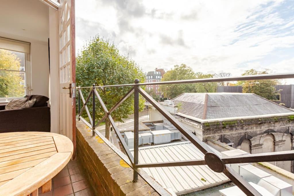 2 Bedroom Flat In St Johns Wood Londen Buitenkant foto