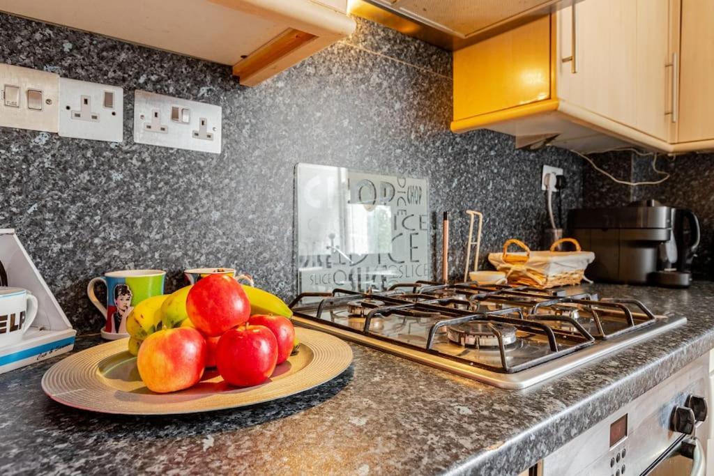 2 Bedroom Flat In St Johns Wood Londen Buitenkant foto